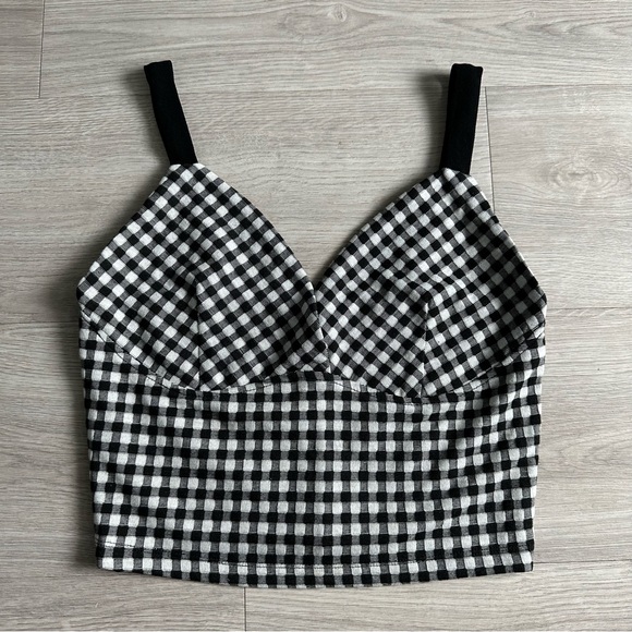 Dynamite Gingham Crop Top - Picture 1 of 2